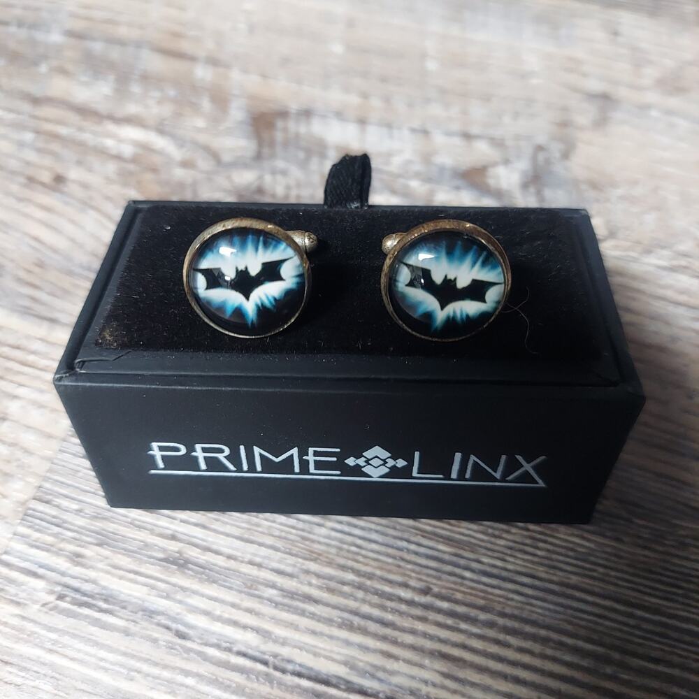 Batman Bat Symbol Blue Burst Round Dome Cufflinks With Prime Linx Box